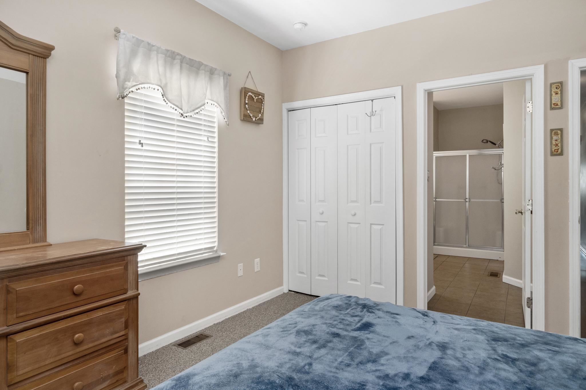 309 E poplar Avenue Unit: #102