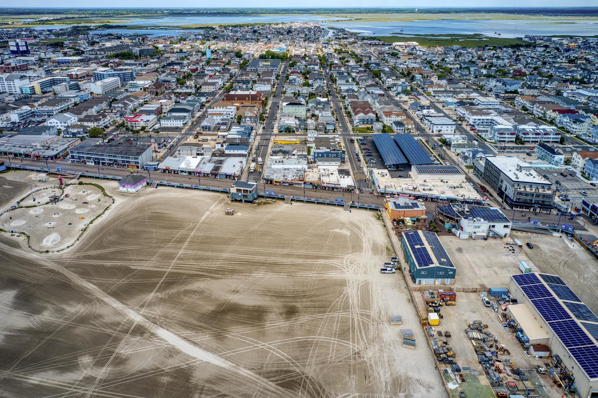 309 E poplar Avenue Unit: #102