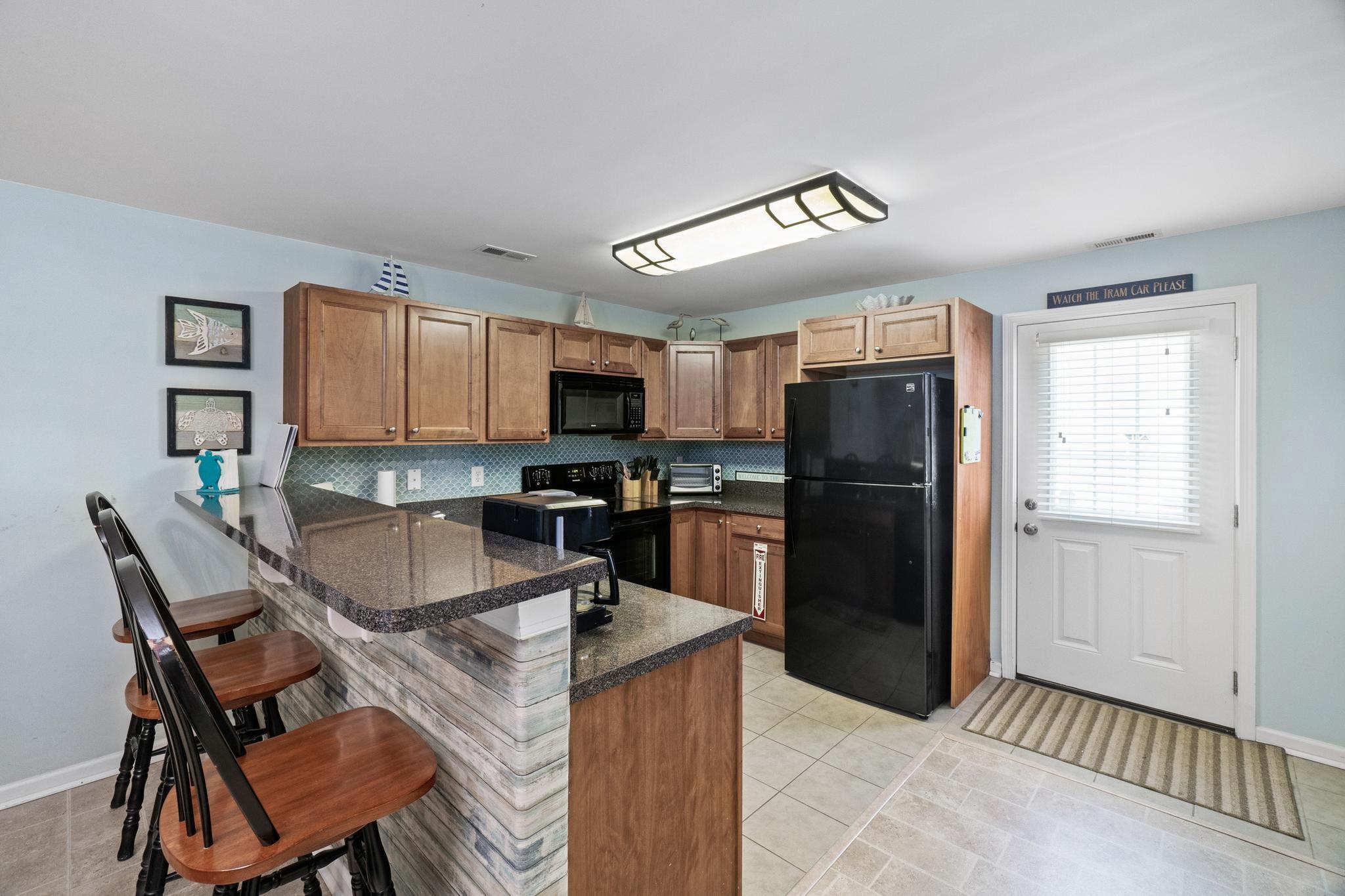 309 E poplar Avenue Unit: #102
