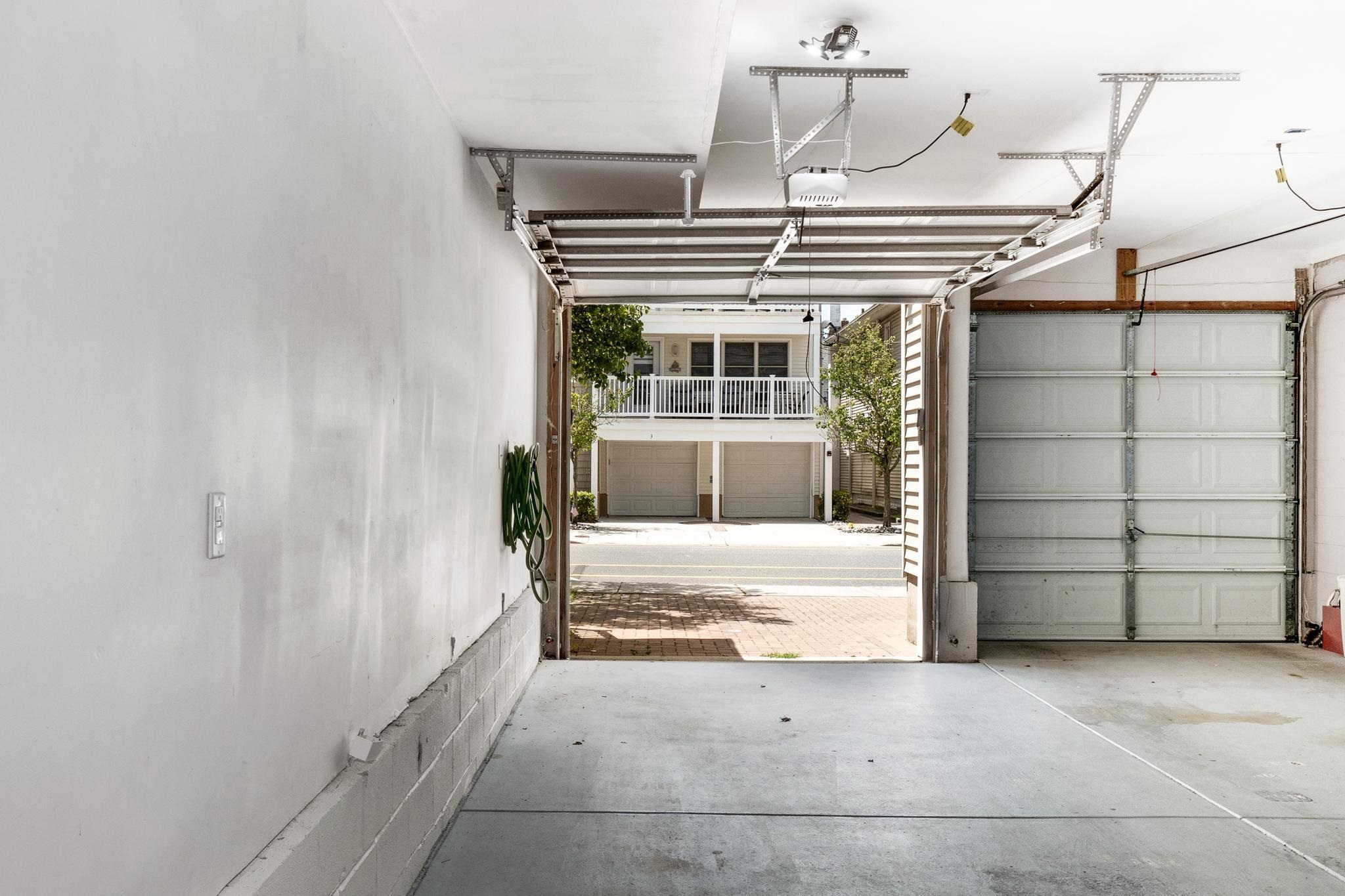 309 E poplar Avenue Unit: #102