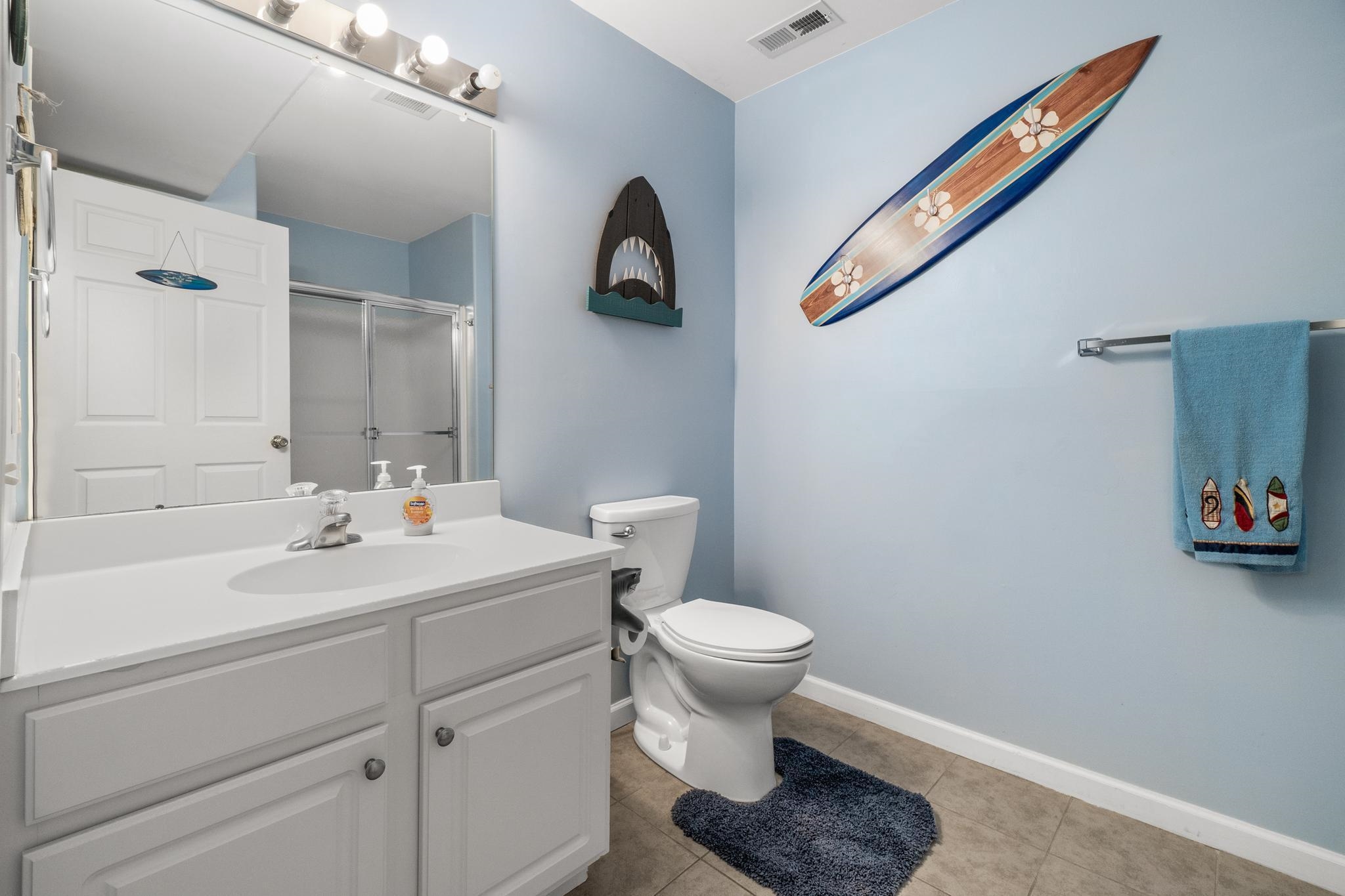 309 E poplar Avenue Unit: #102