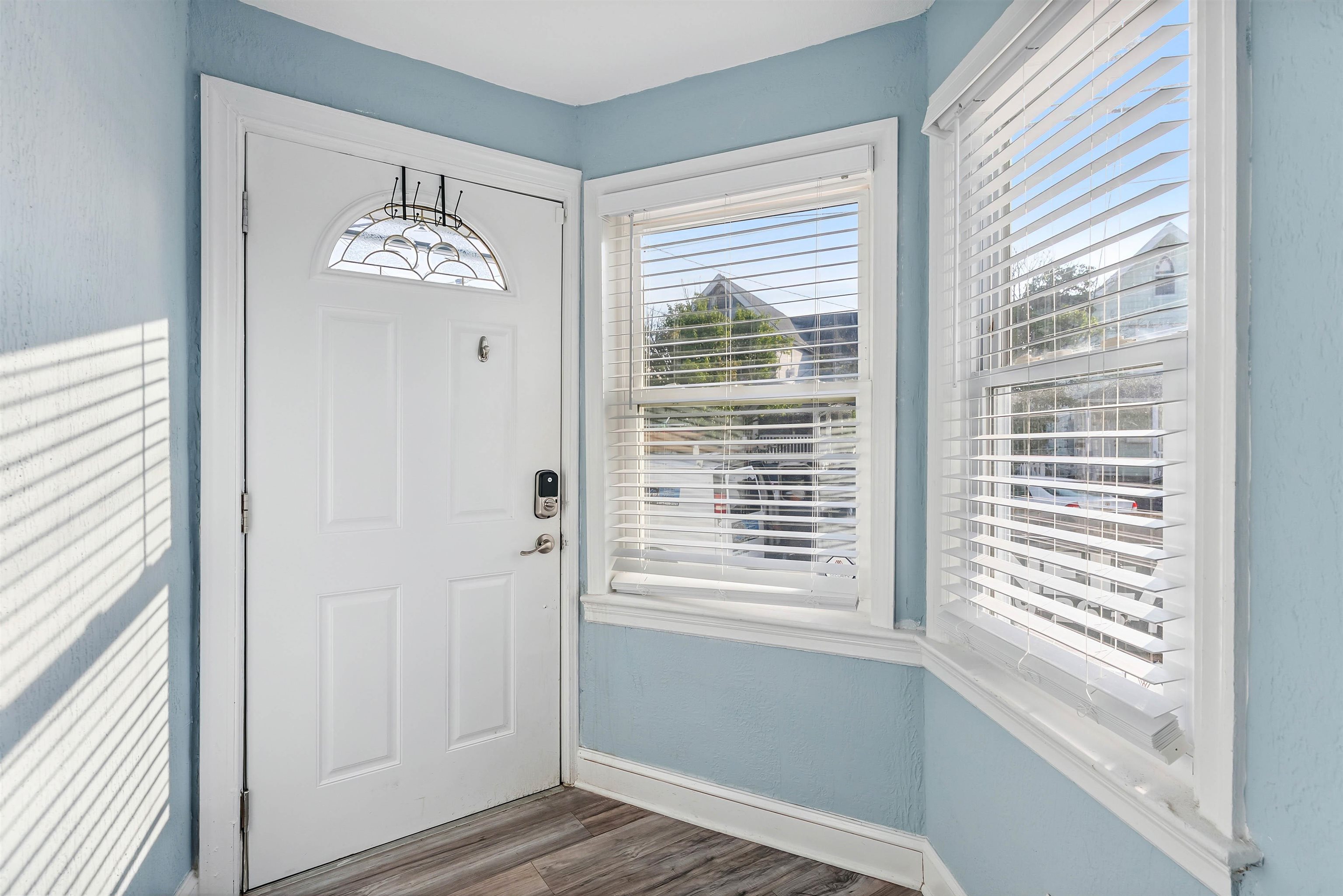 140 E Burk Avenue Unit: A