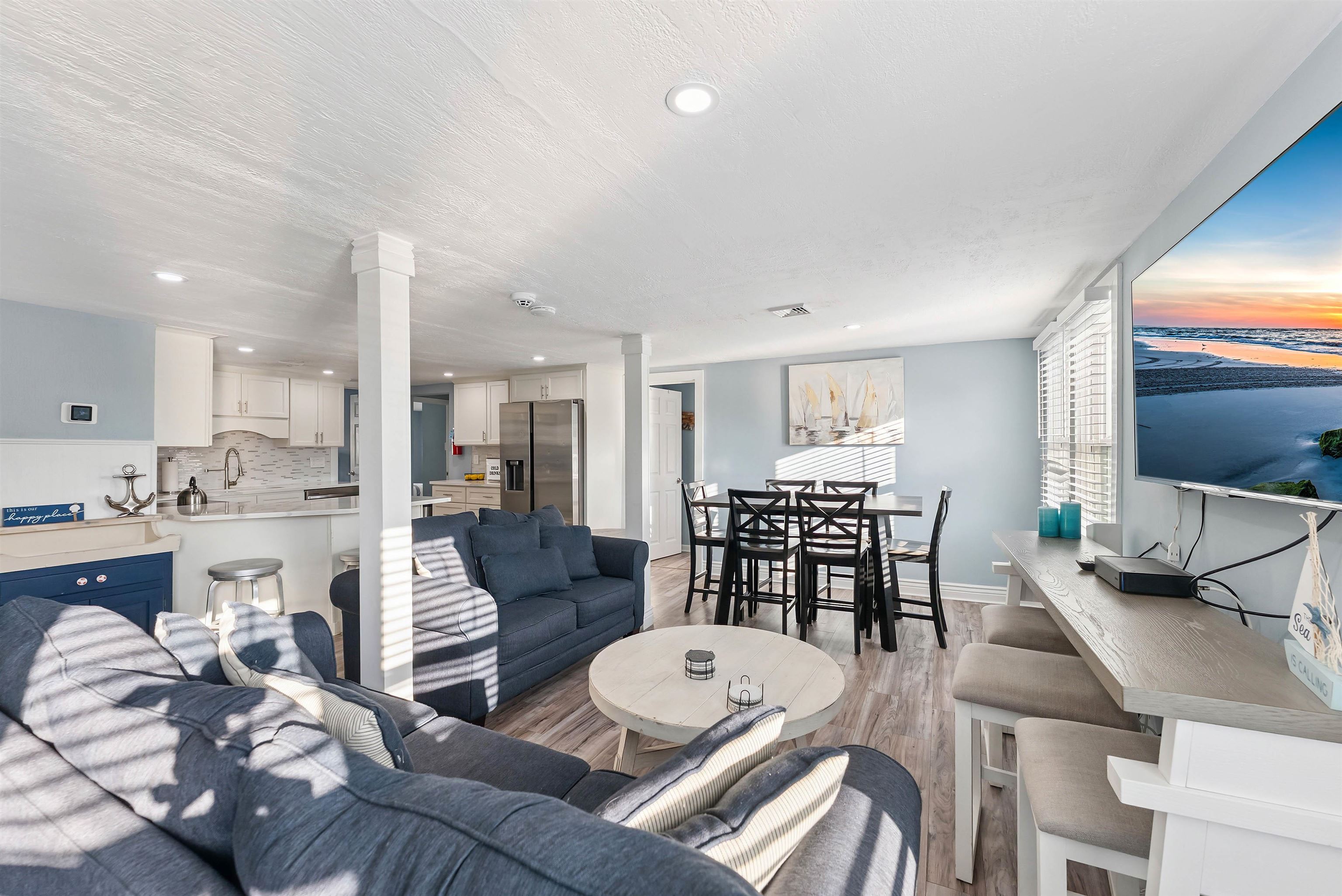 140 E Burk Avenue Unit: A