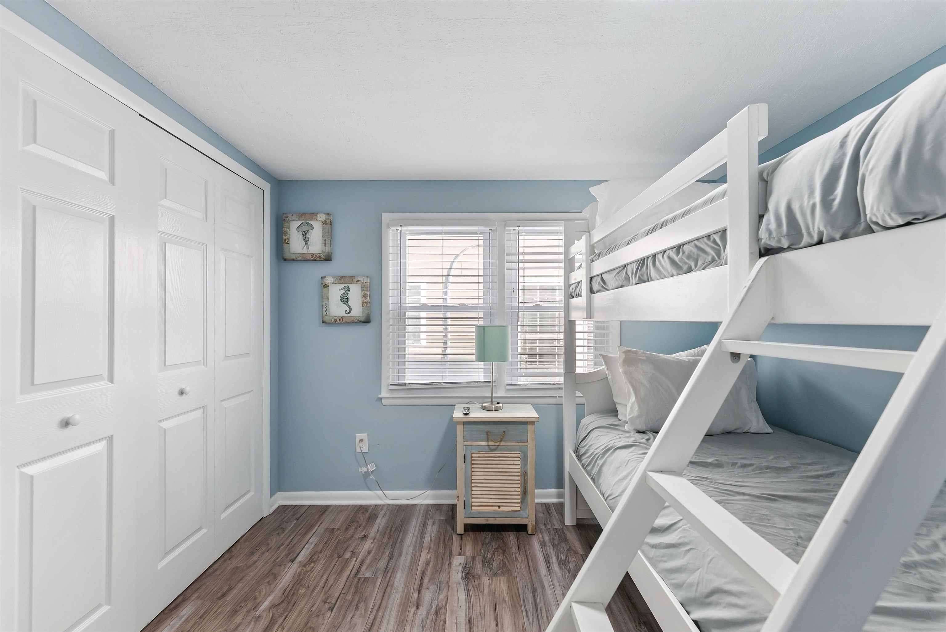 140 E Burk Avenue Unit: A