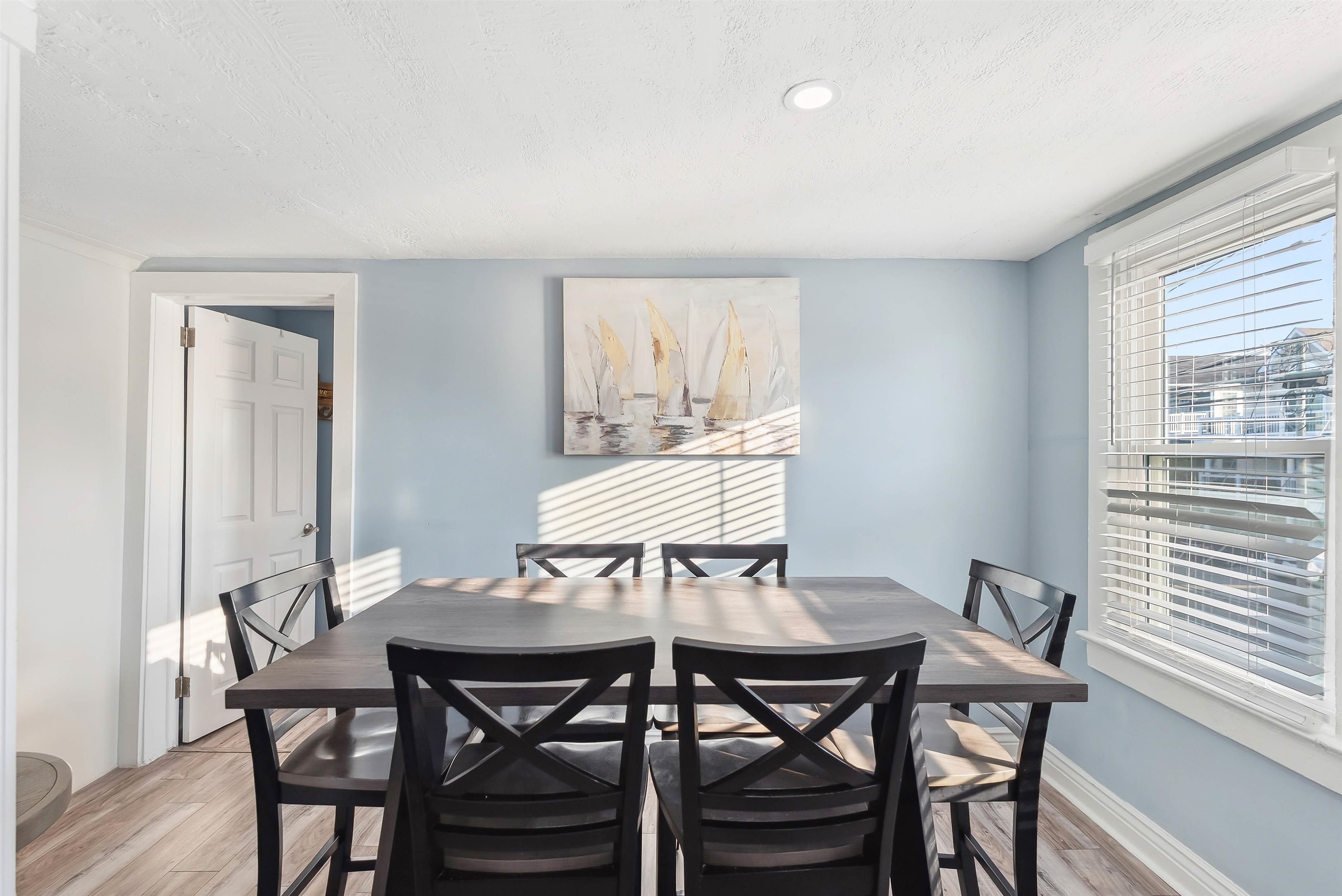 140 E Burk Avenue Unit: A