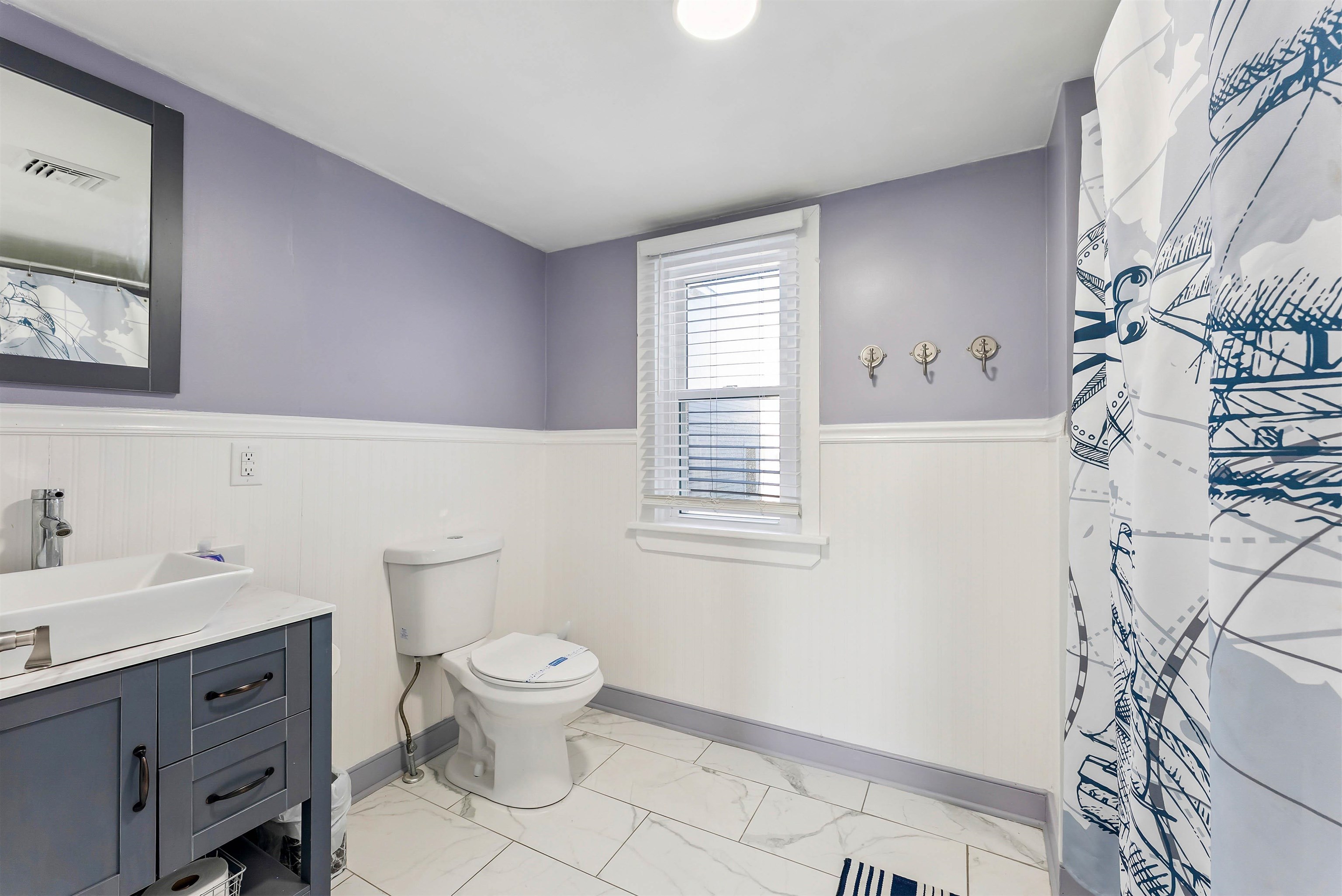 140 E Burk Avenue Unit: A