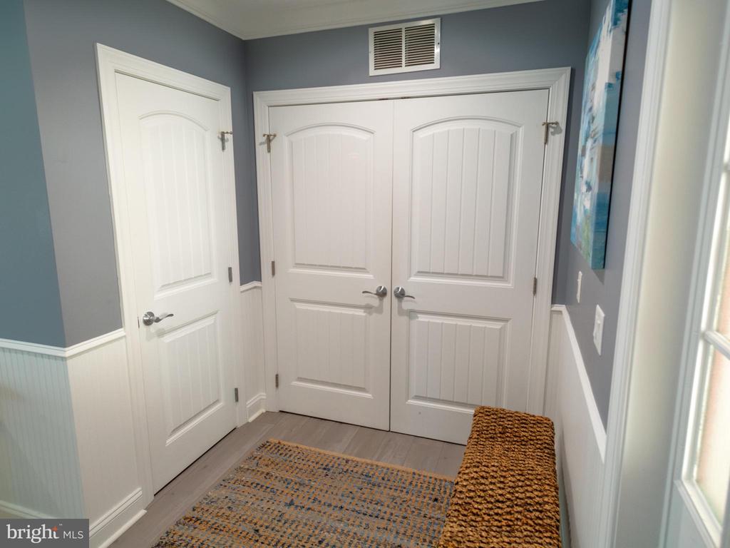101 W SPRUCE AVENUE 115