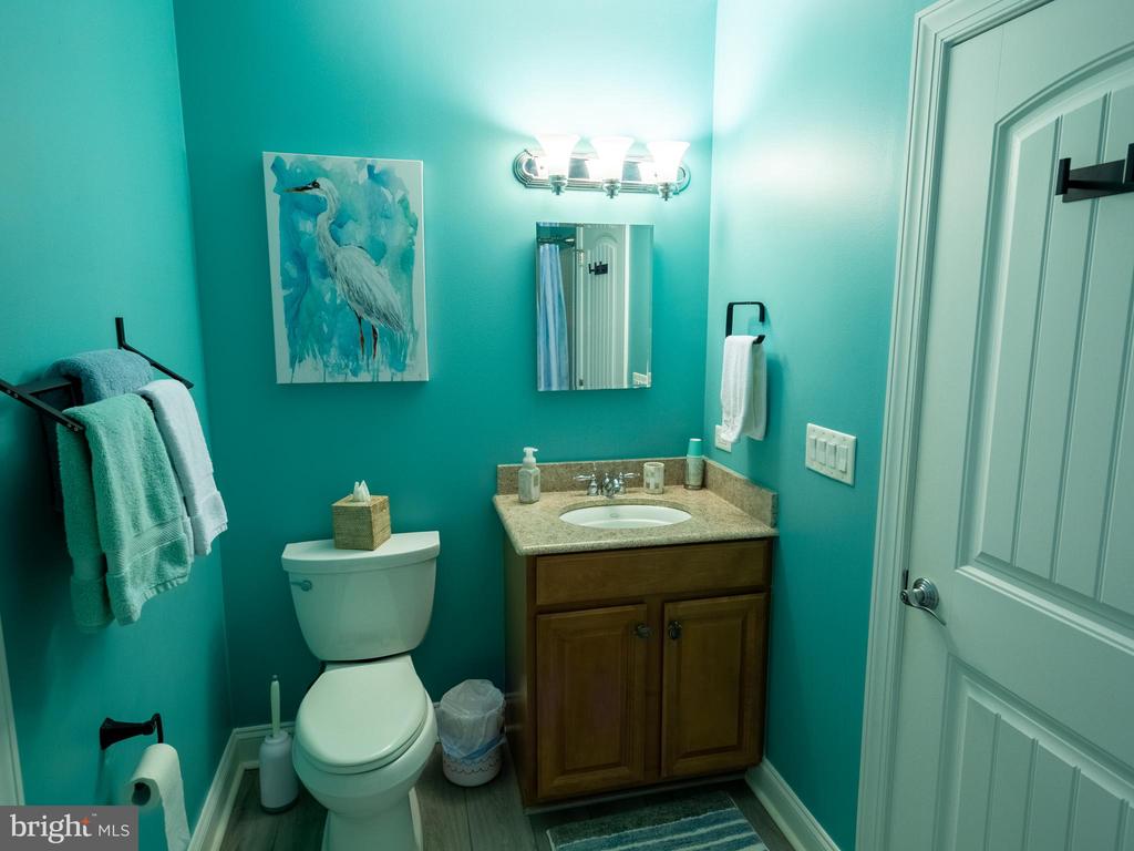 101 W SPRUCE AVENUE 115
