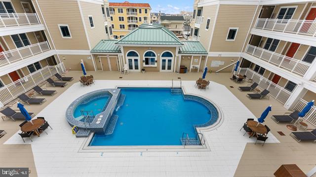 101 W SPRUCE AVENUE 115