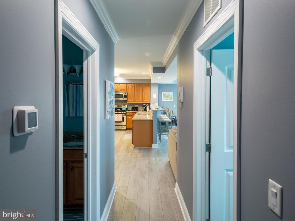 101 W SPRUCE AVENUE 115
