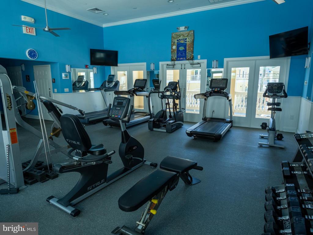 101 W SPRUCE AVENUE 115