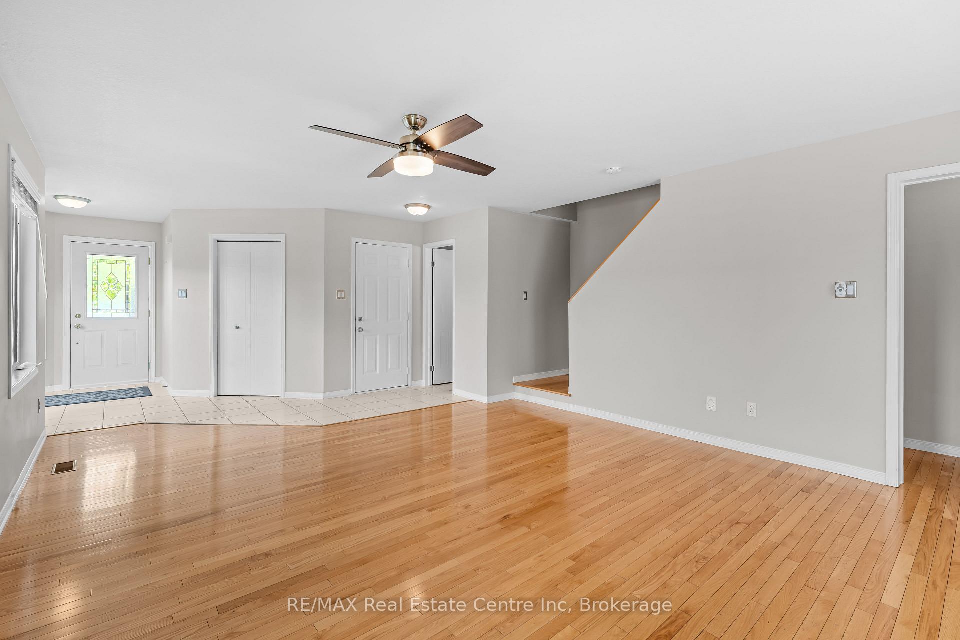 137 Gosling Gardens