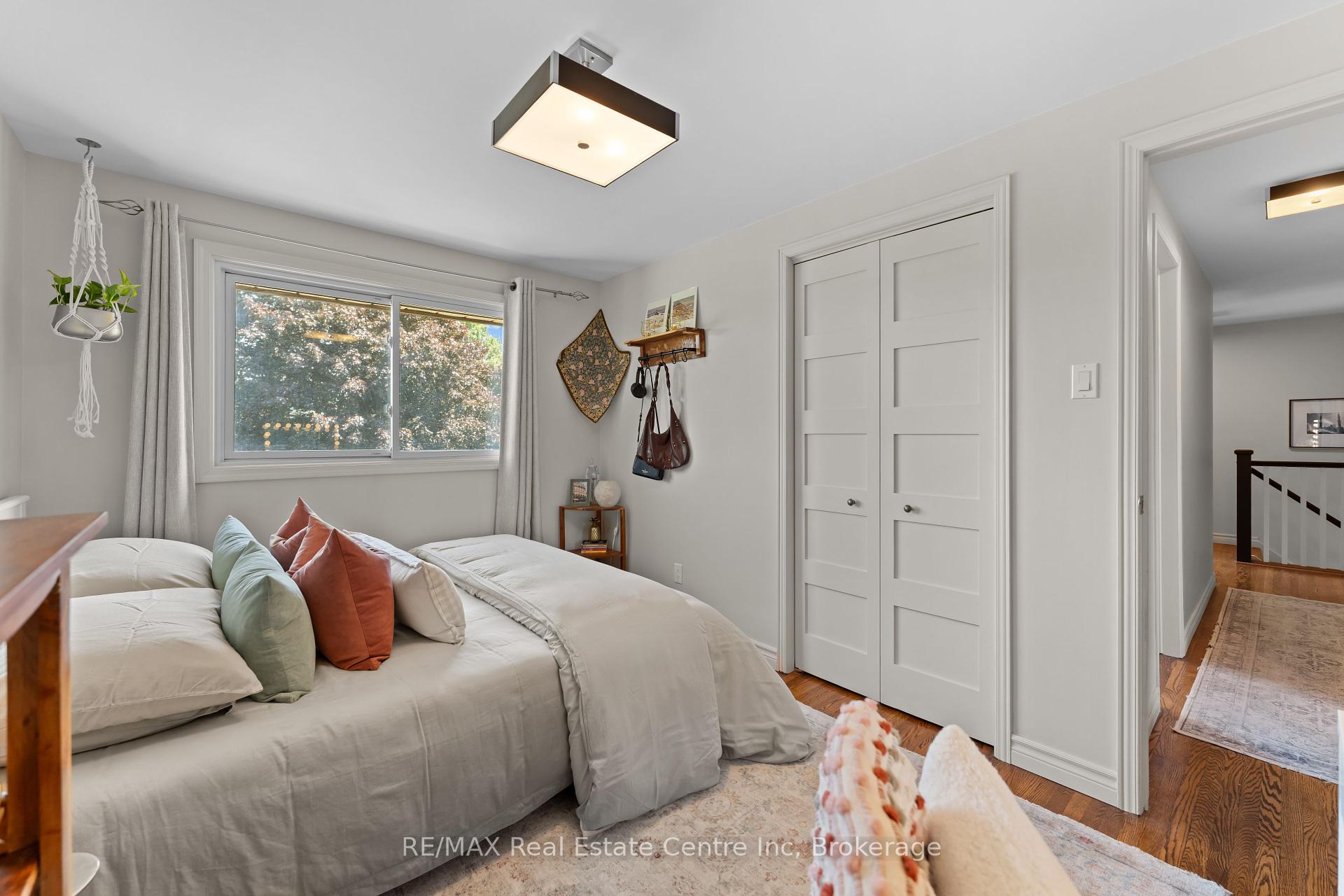 444 College Avenue W