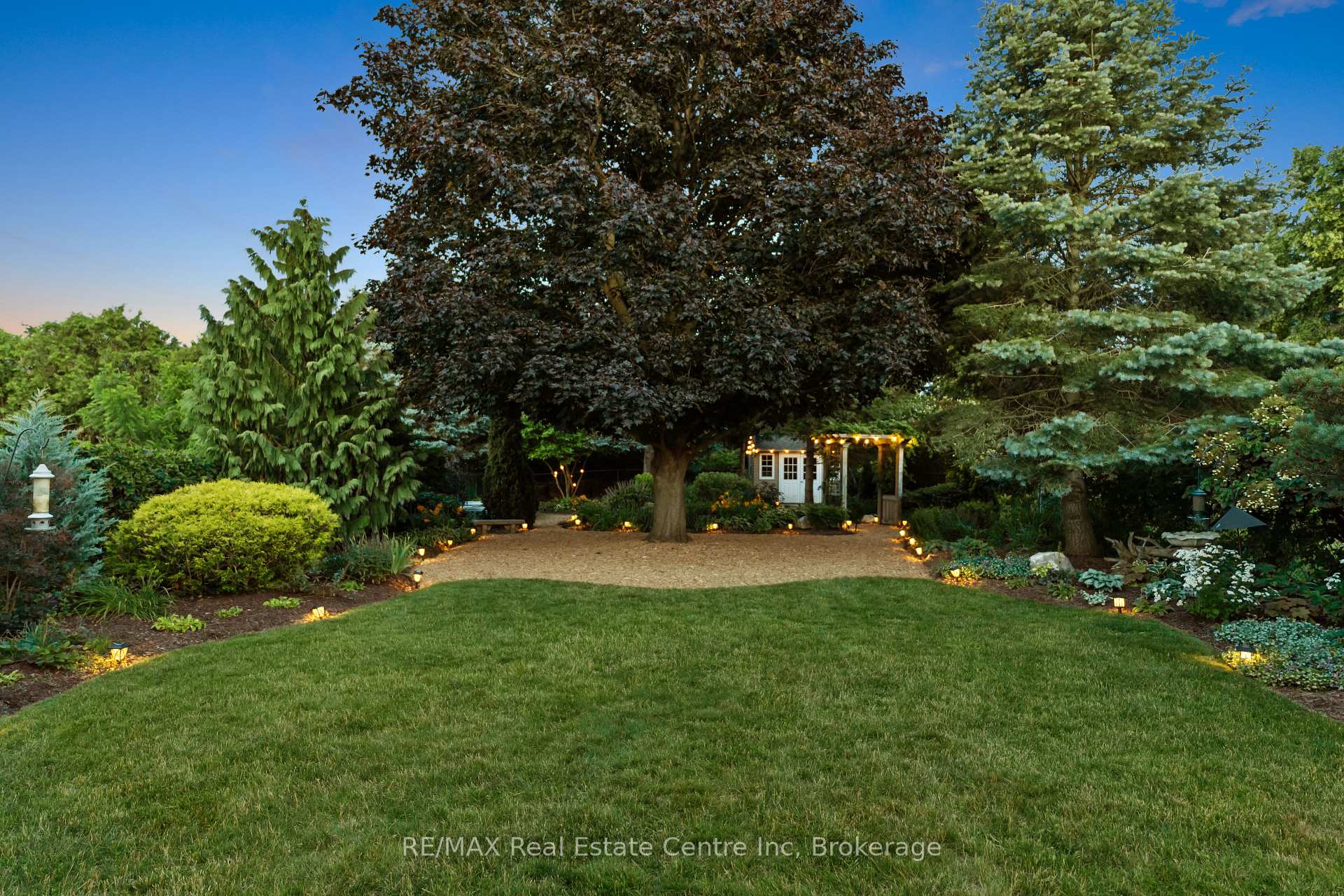 444 College Avenue W