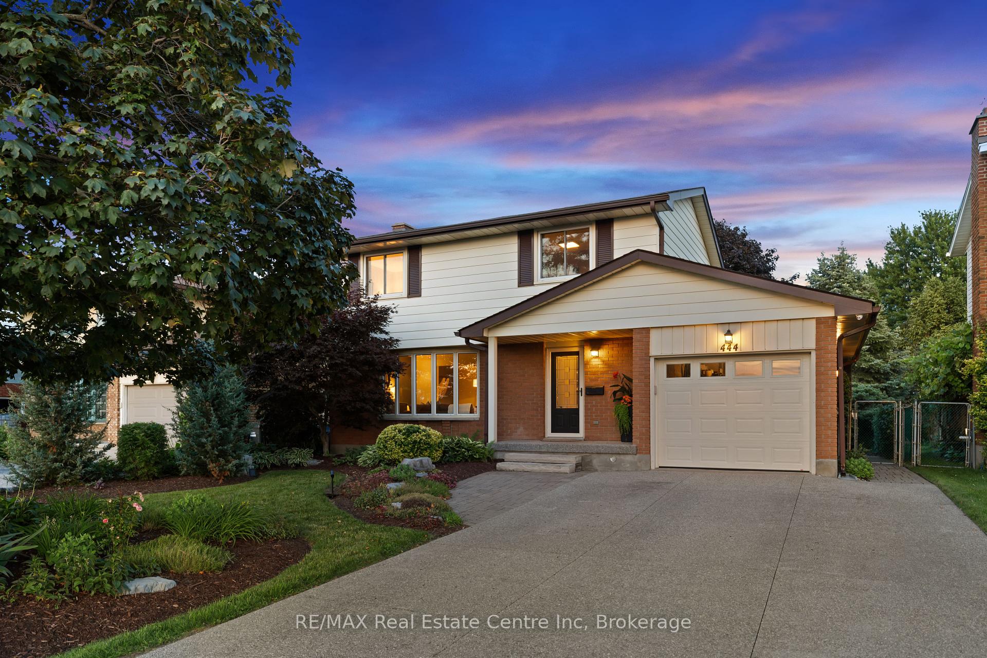 444 College Avenue W