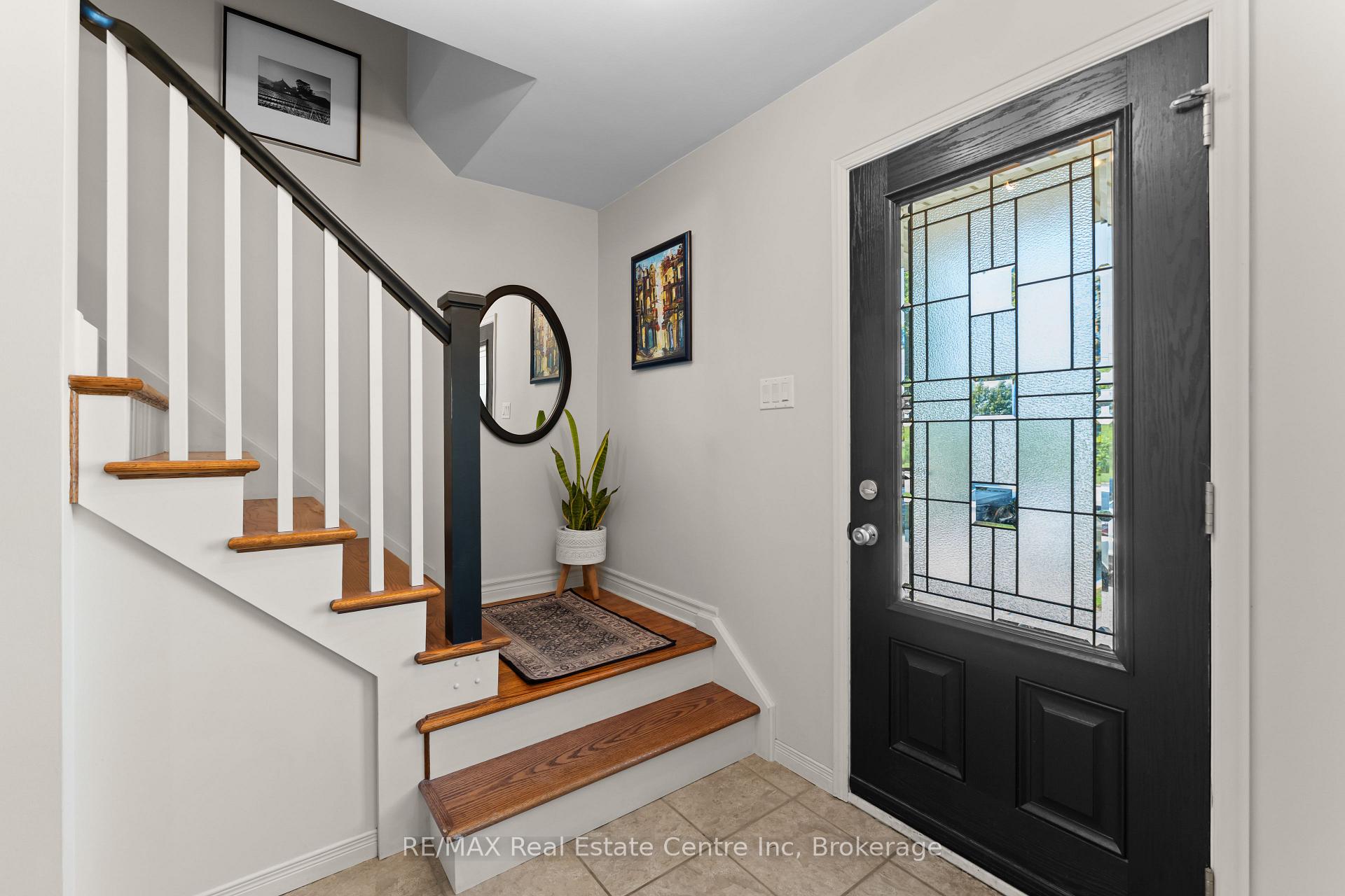 444 College Avenue W