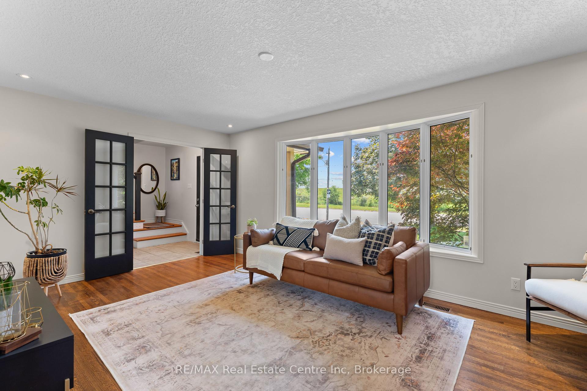 444 College Avenue W