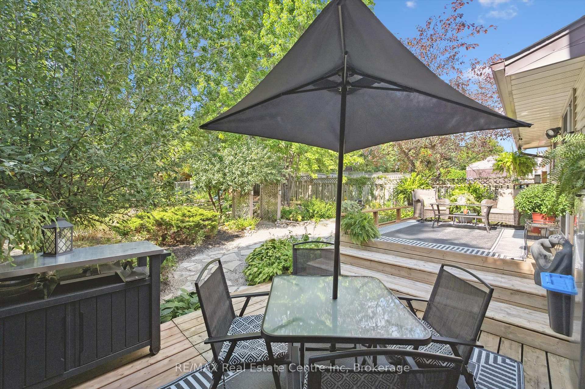 53 Rochelle Drive