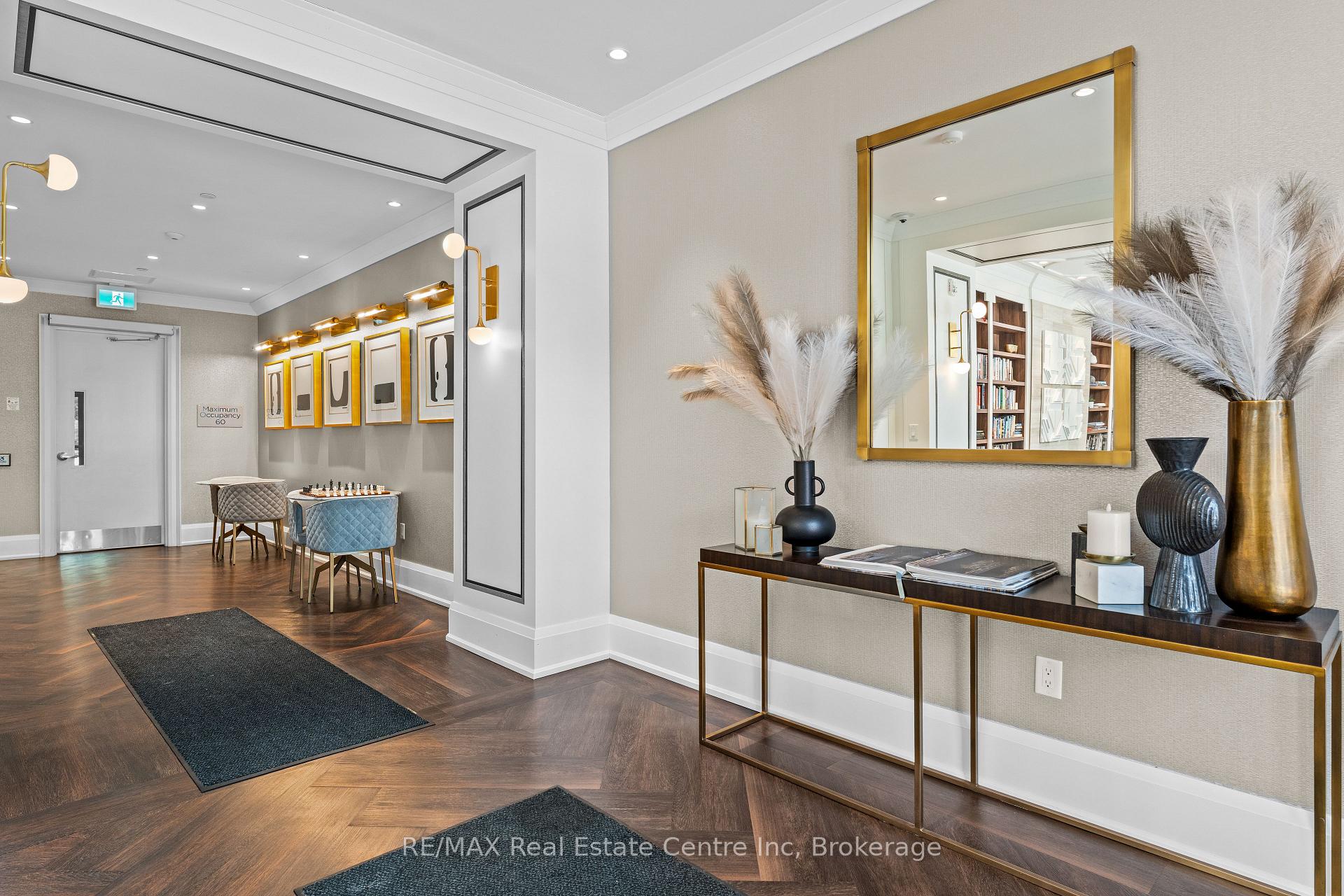 63 Arthur Street S 201