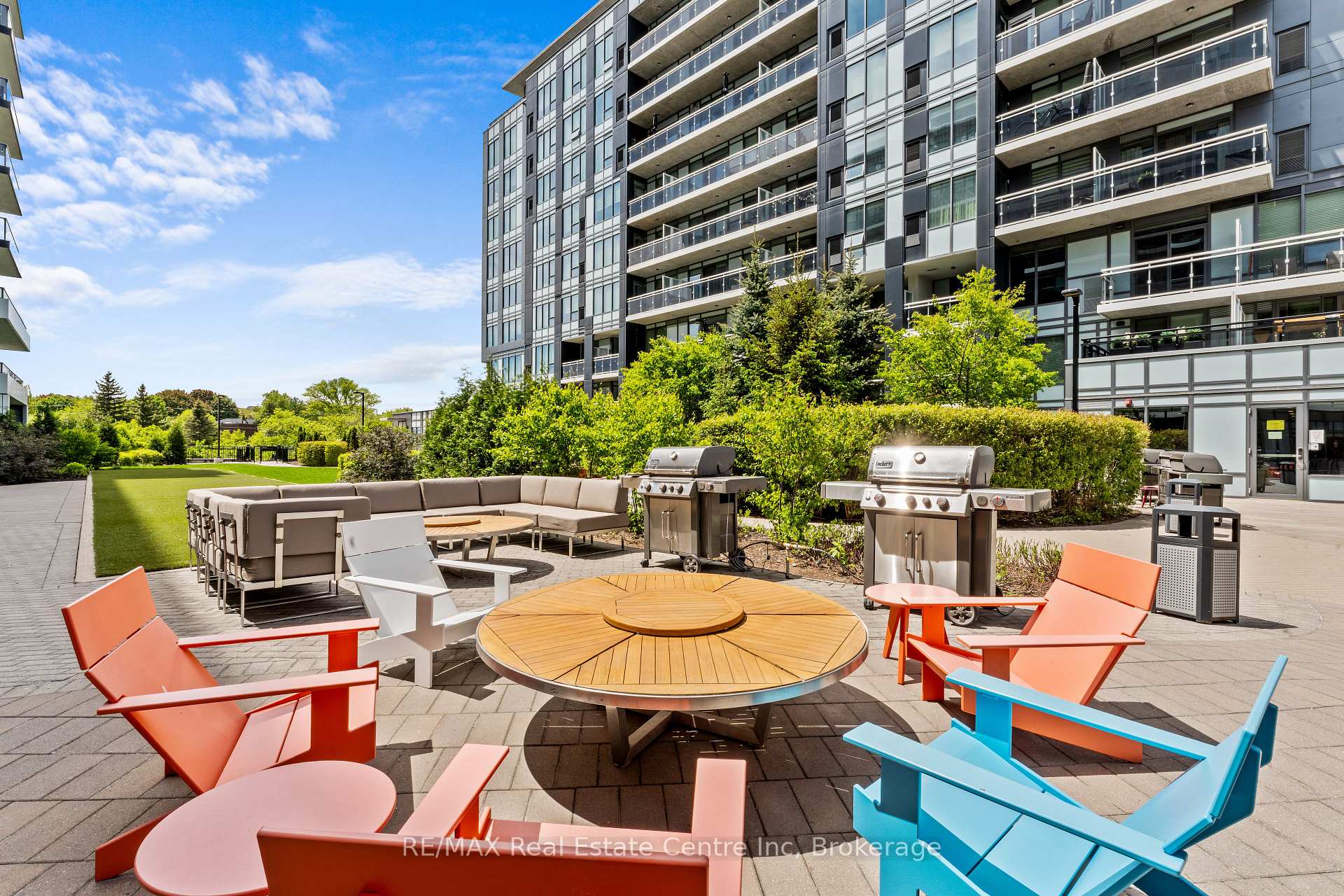 63 Arthur Street S 201