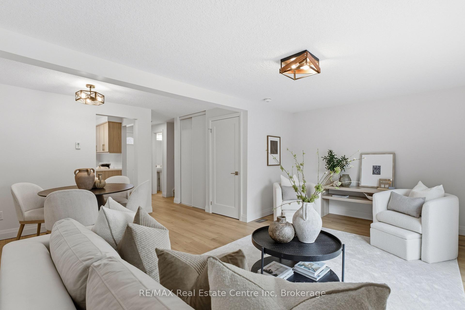 383 Edinburgh Road S #1