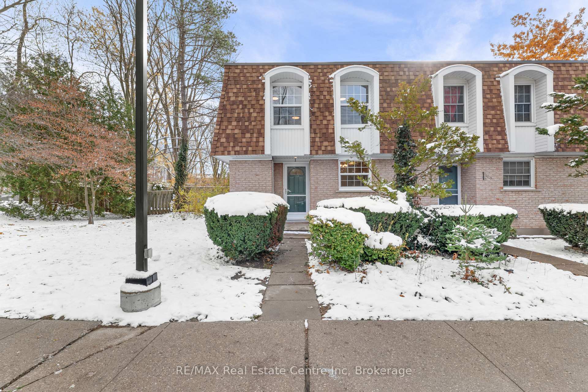 383 Edinburgh Road S #1