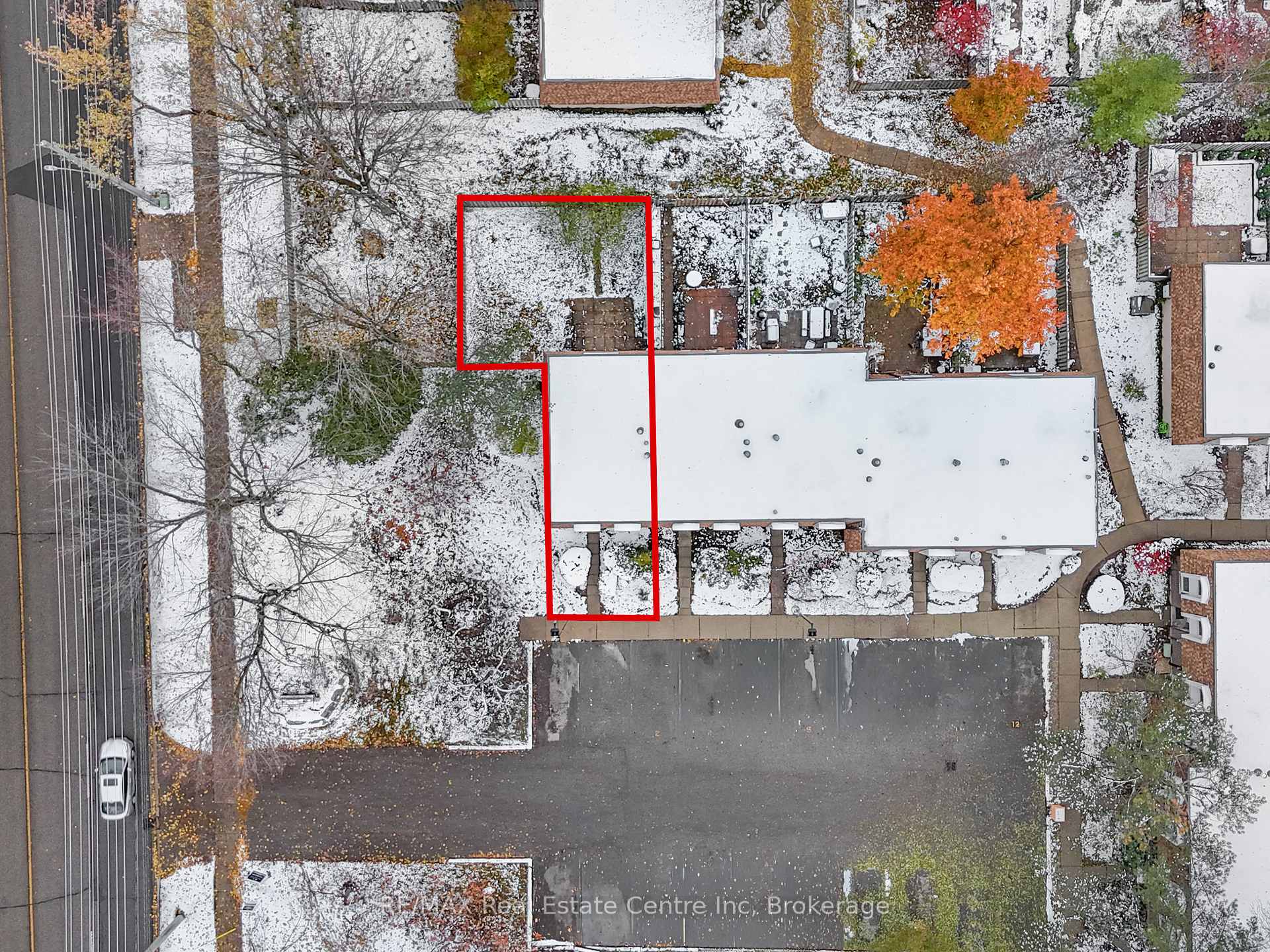 383 Edinburgh Road S #1