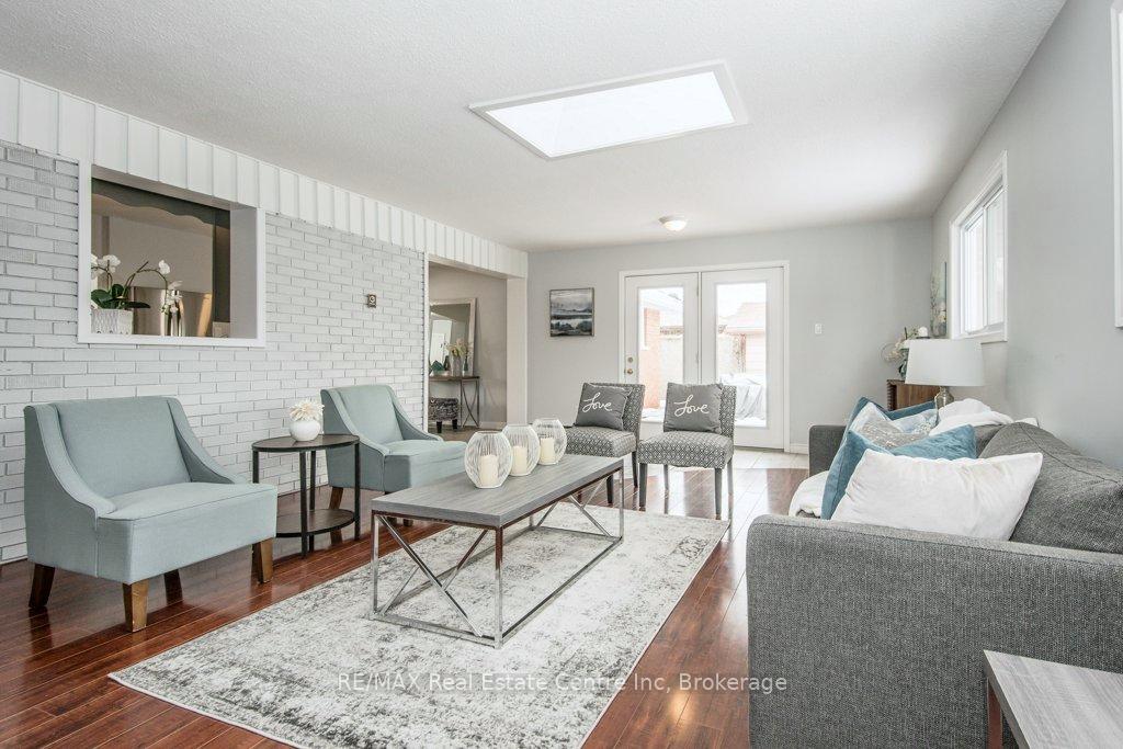 31 Sunnylea Crescent, Guelph, ON N1E 1W3