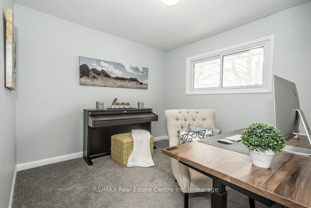 31 Sunnylea Crescent, Guelph, ON N1E 1W3