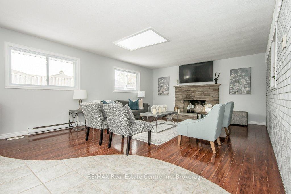 31 Sunnylea Crescent, Guelph, ON N1E 1W3