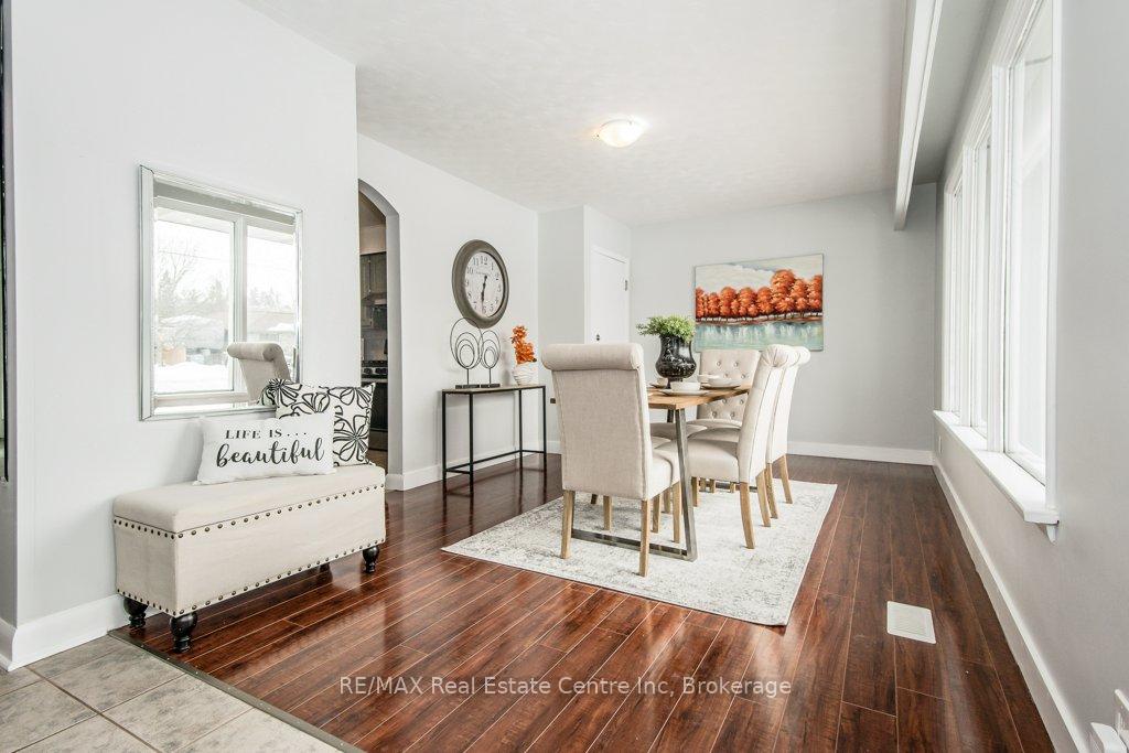 31 Sunnylea Crescent, Guelph, ON N1E 1W3