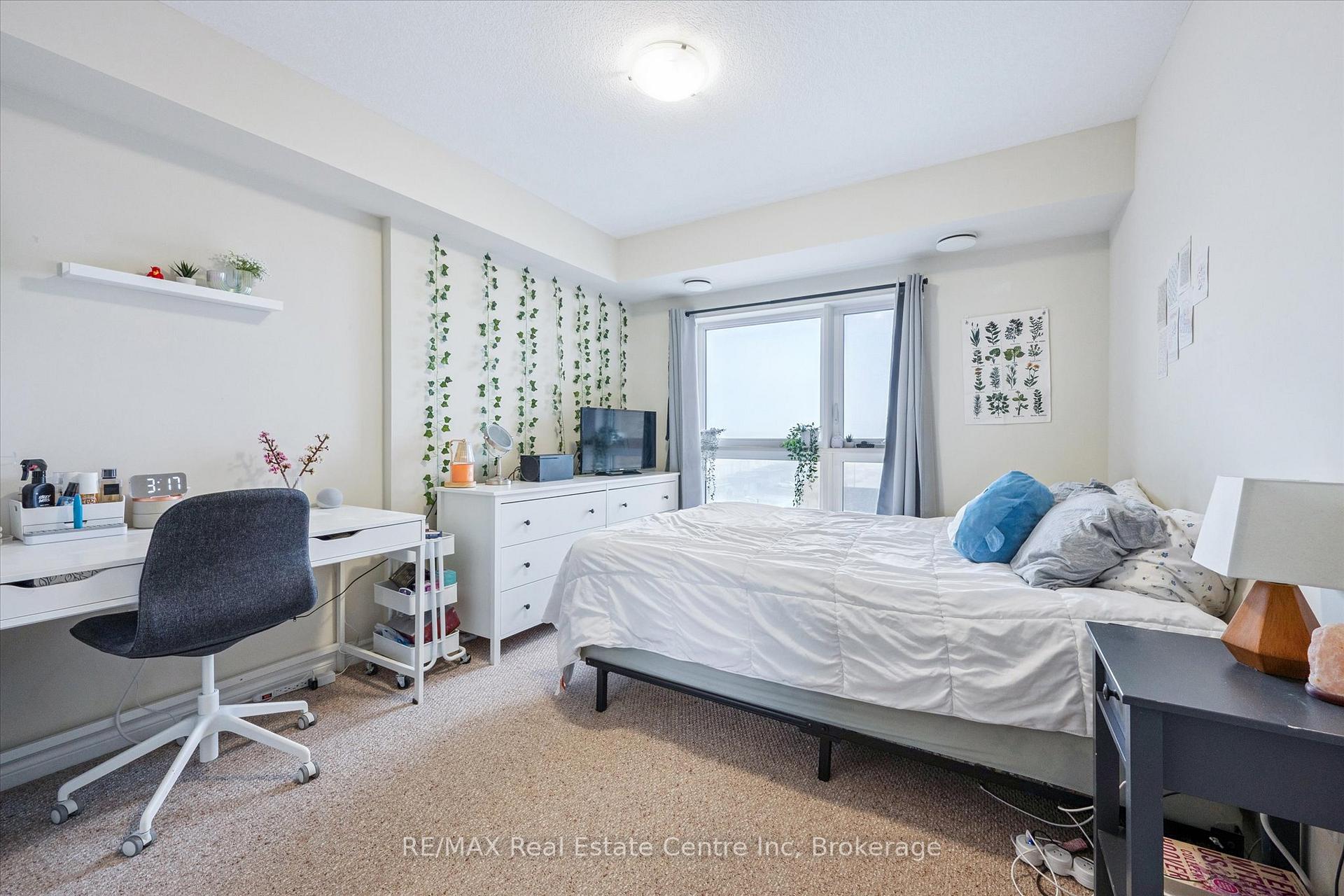 7 Kay Crescent 604, Guelph, ON N1L 0L9