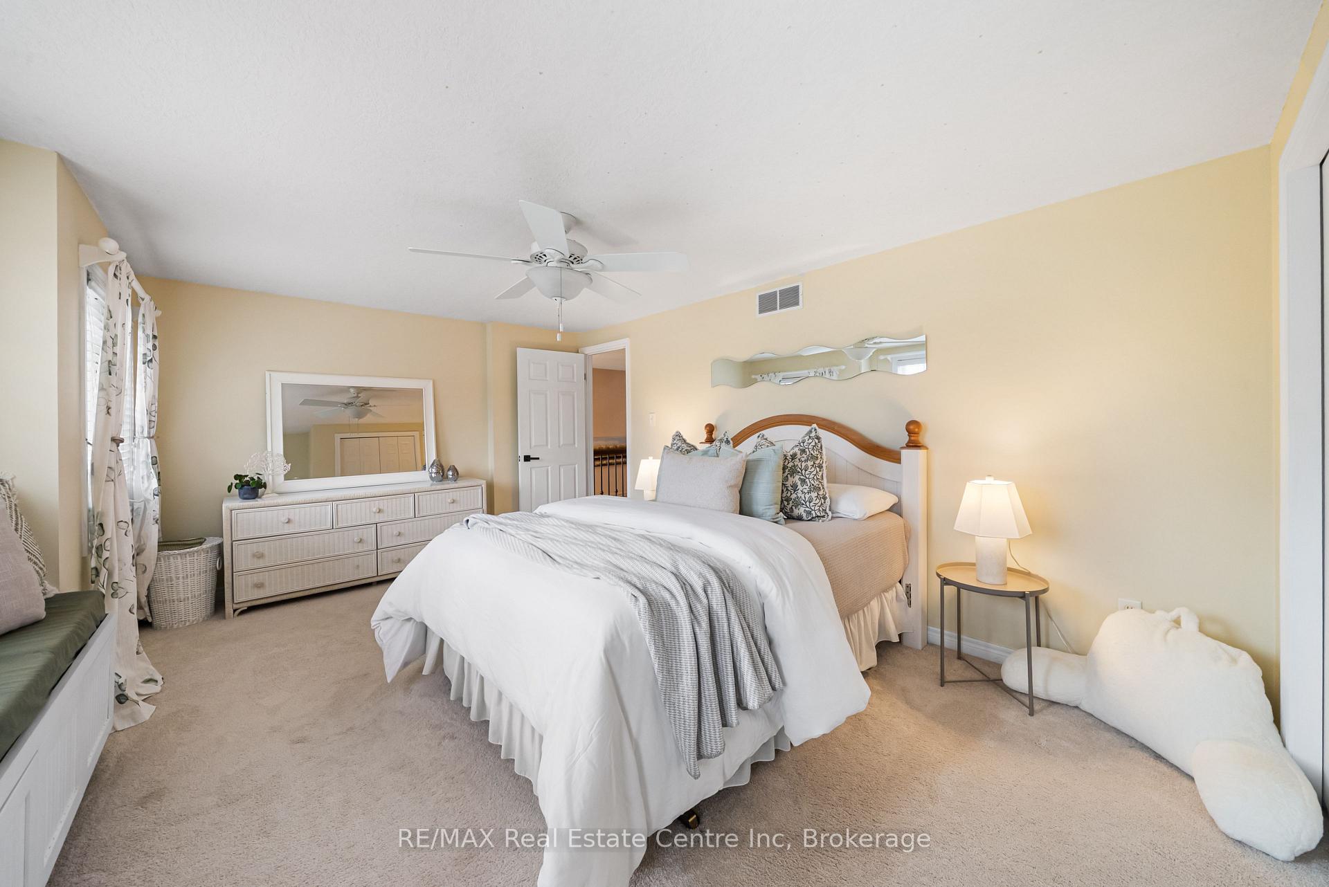 6 Jean Anderson Crescent