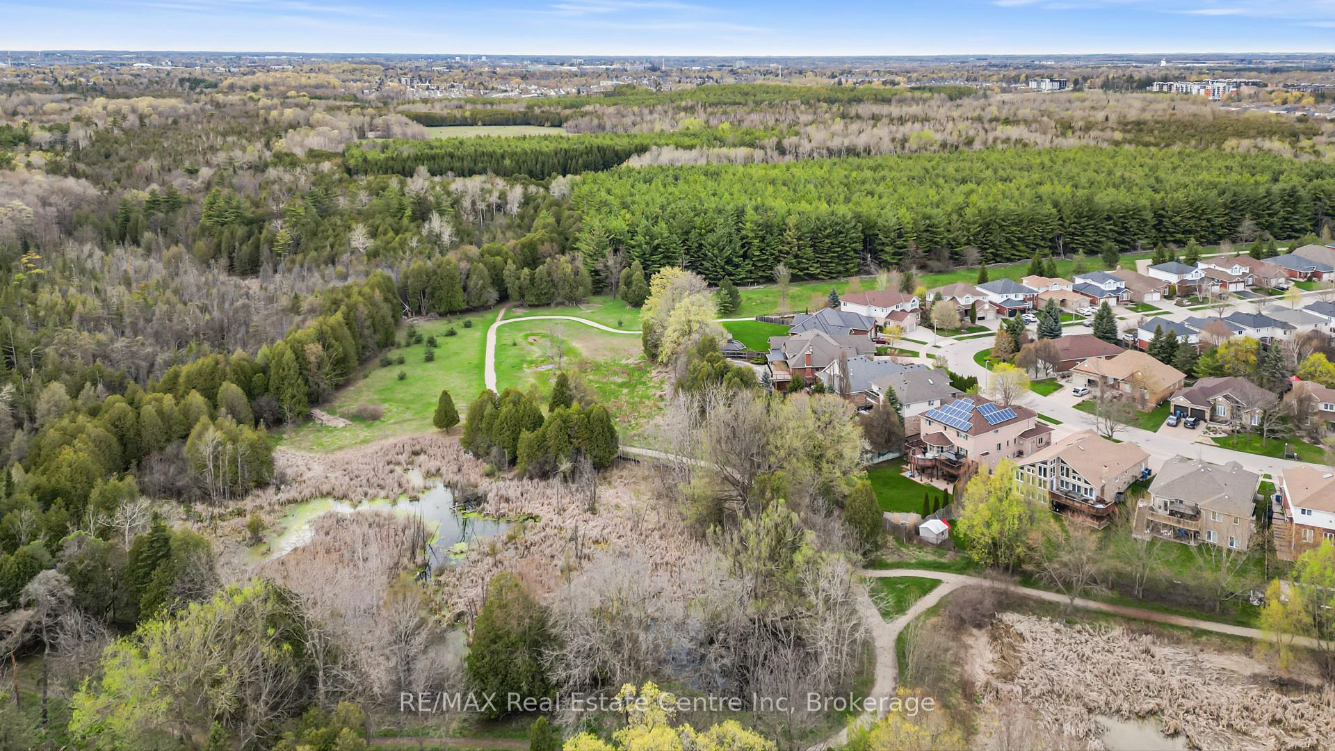 6 Jean Anderson Crescent