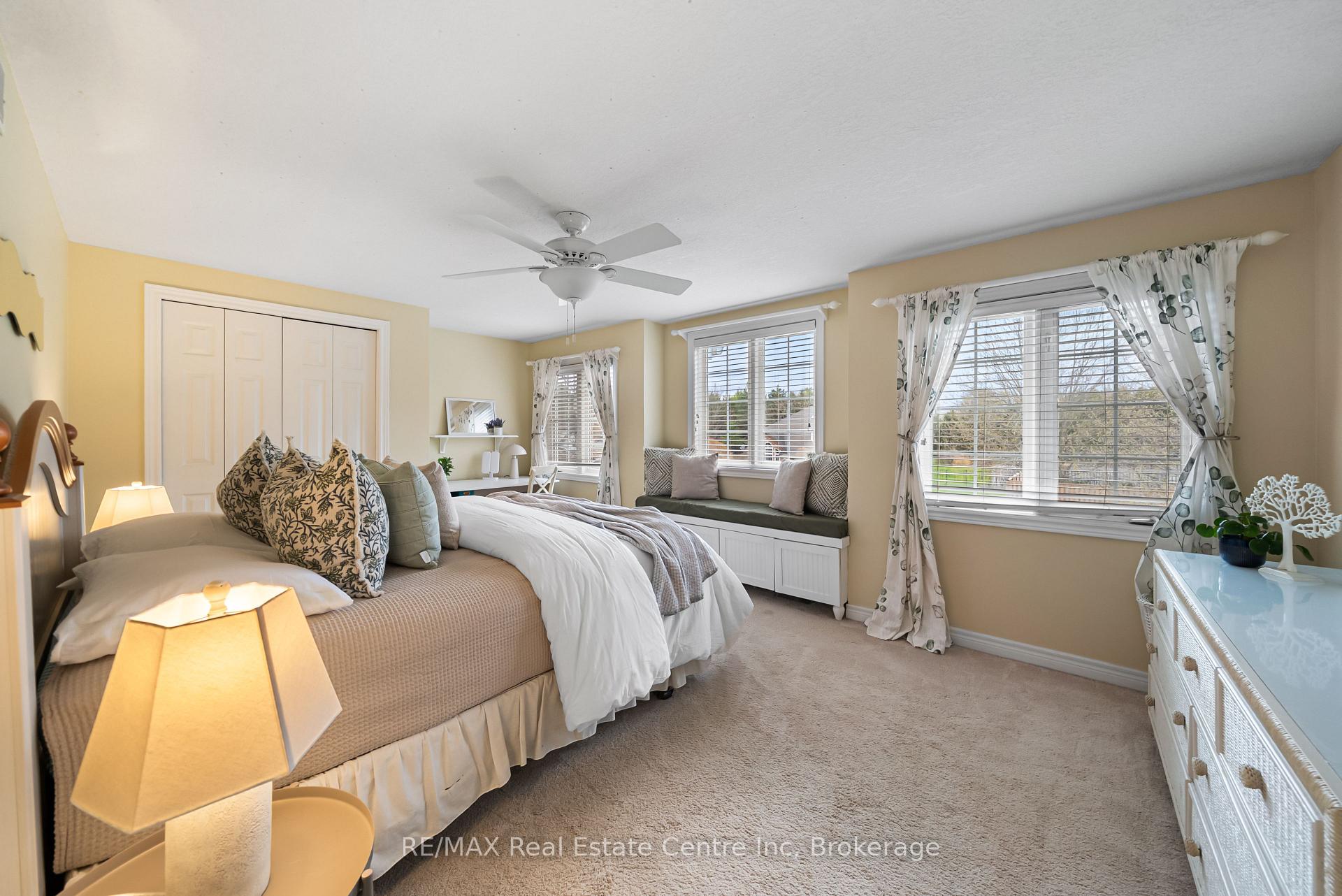 6 Jean Anderson Crescent