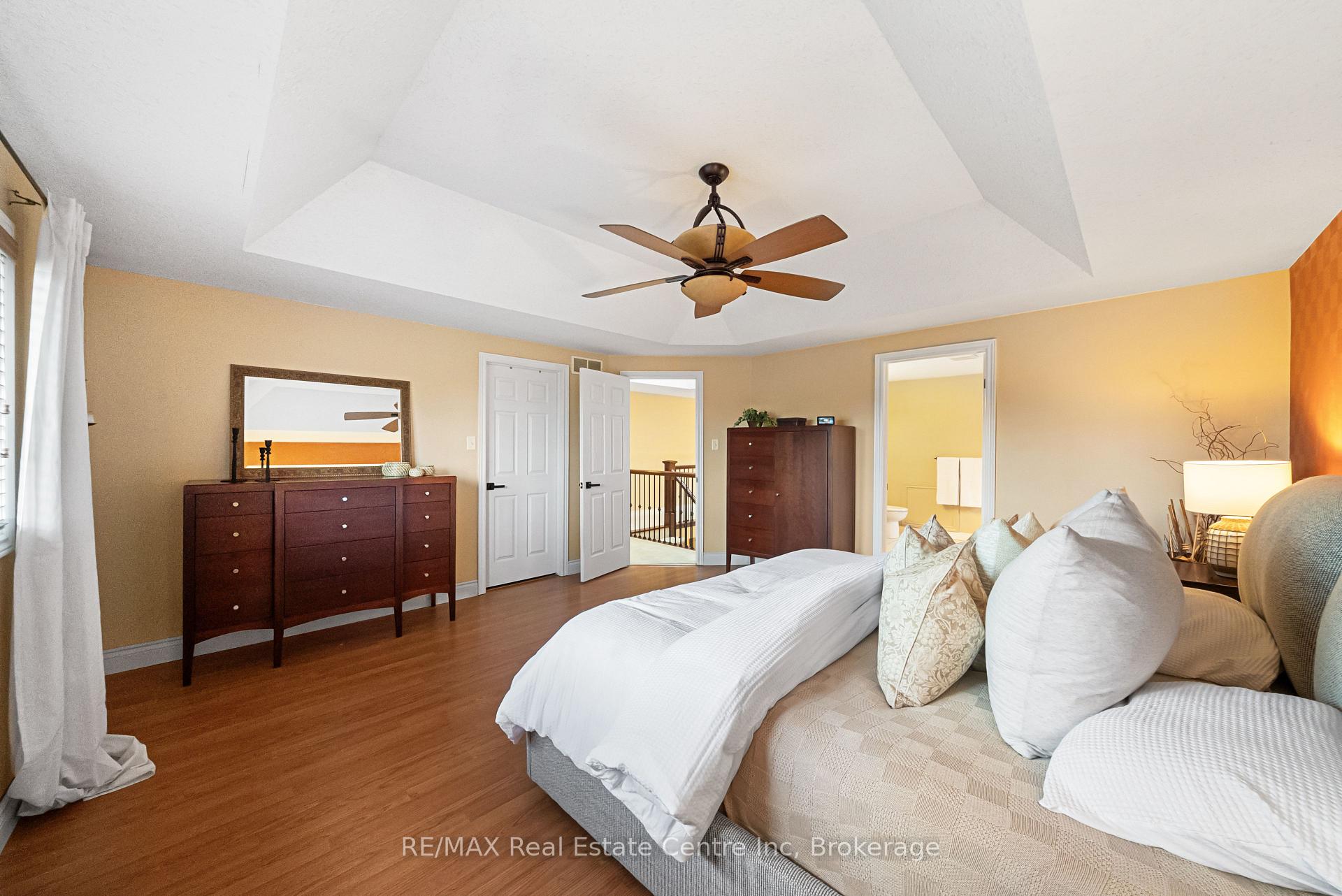 6 Jean Anderson Crescent