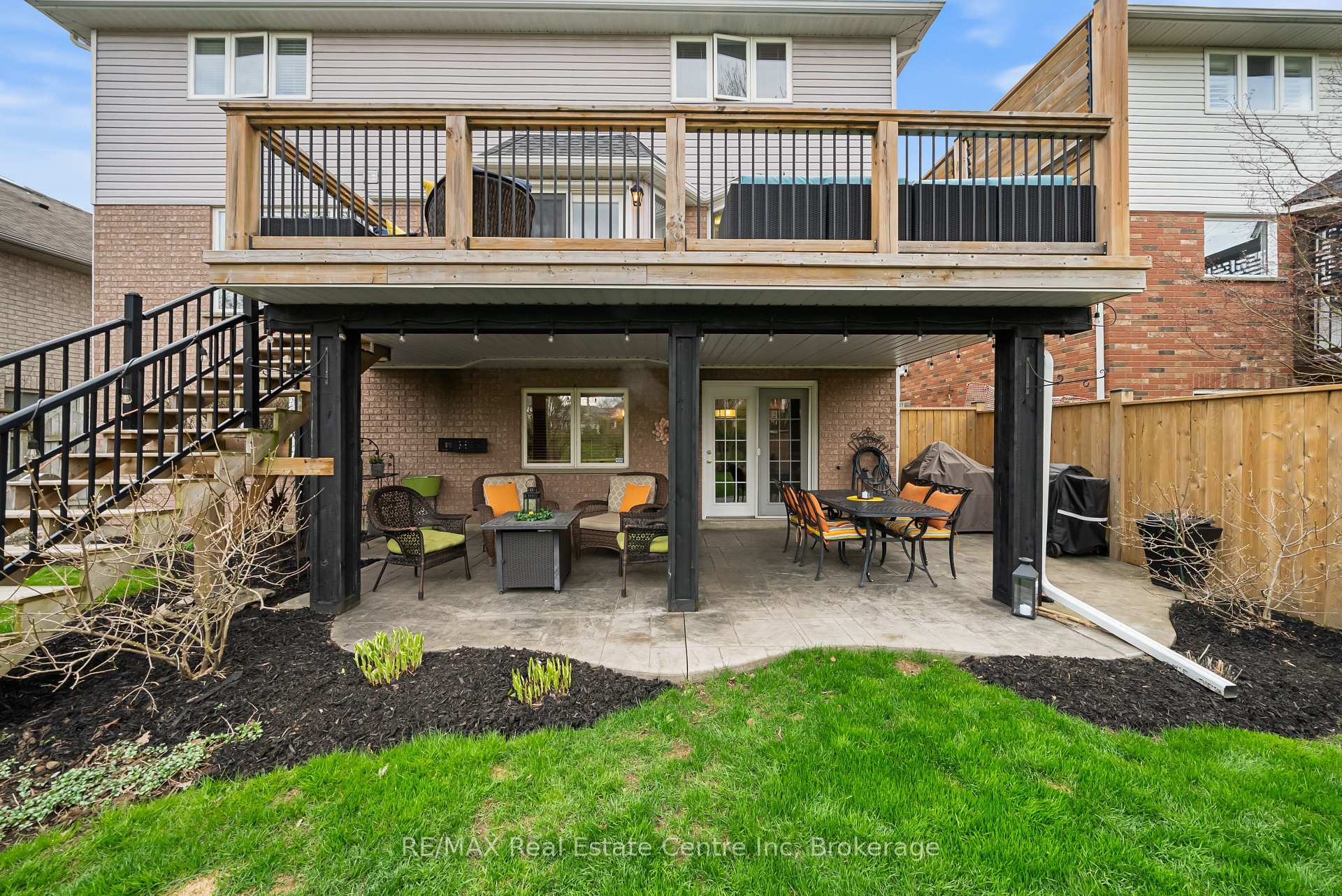 6 Jean Anderson Crescent