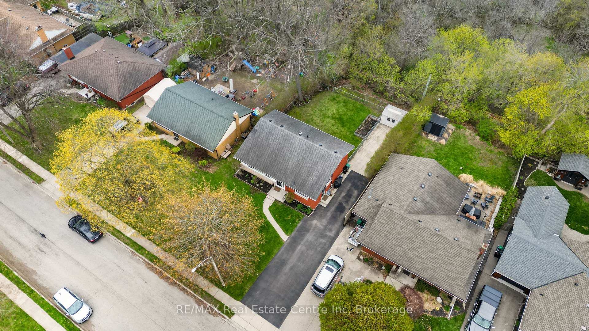 54 Highman Avenue