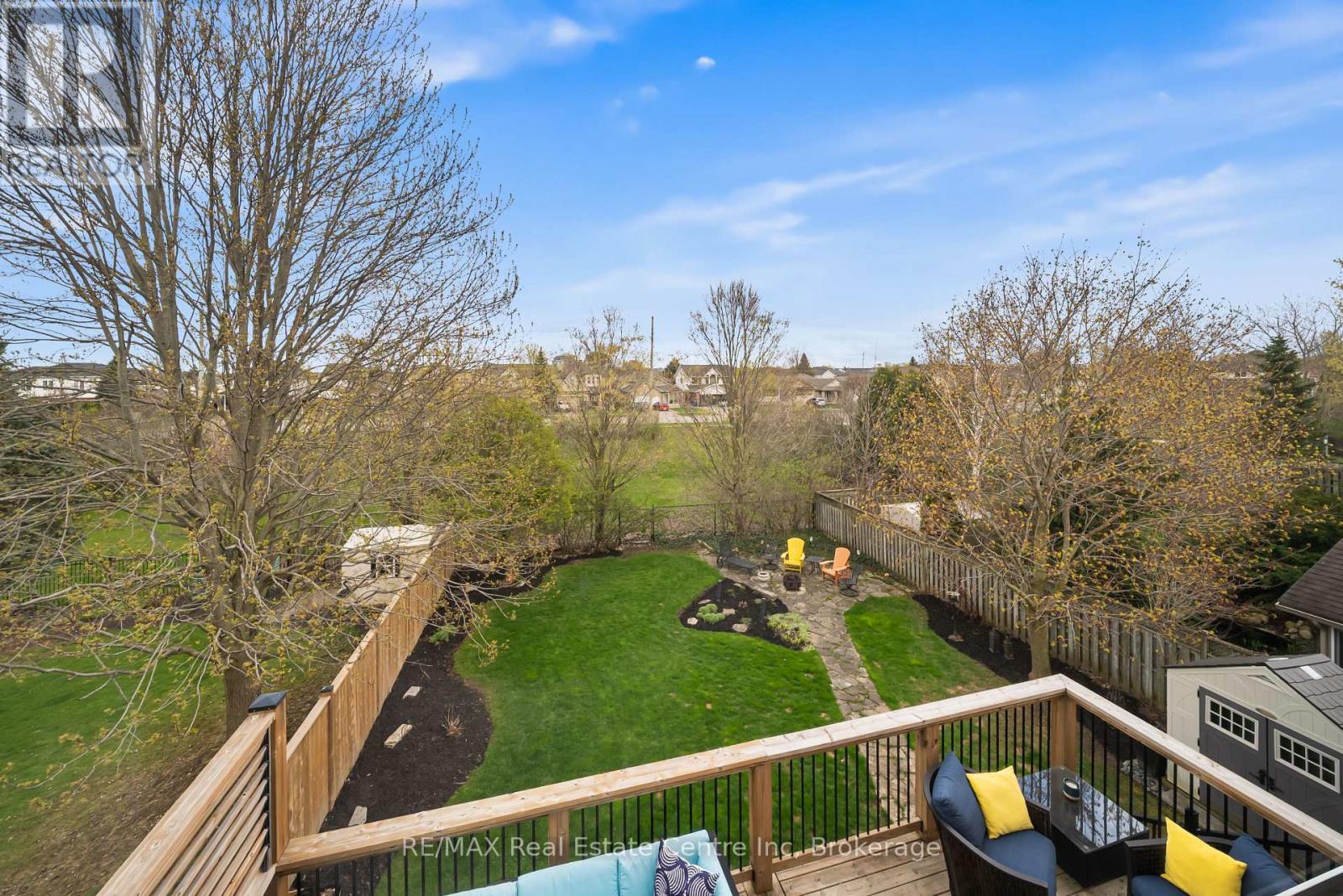 6 JEAN ANDERSON CRESCENT