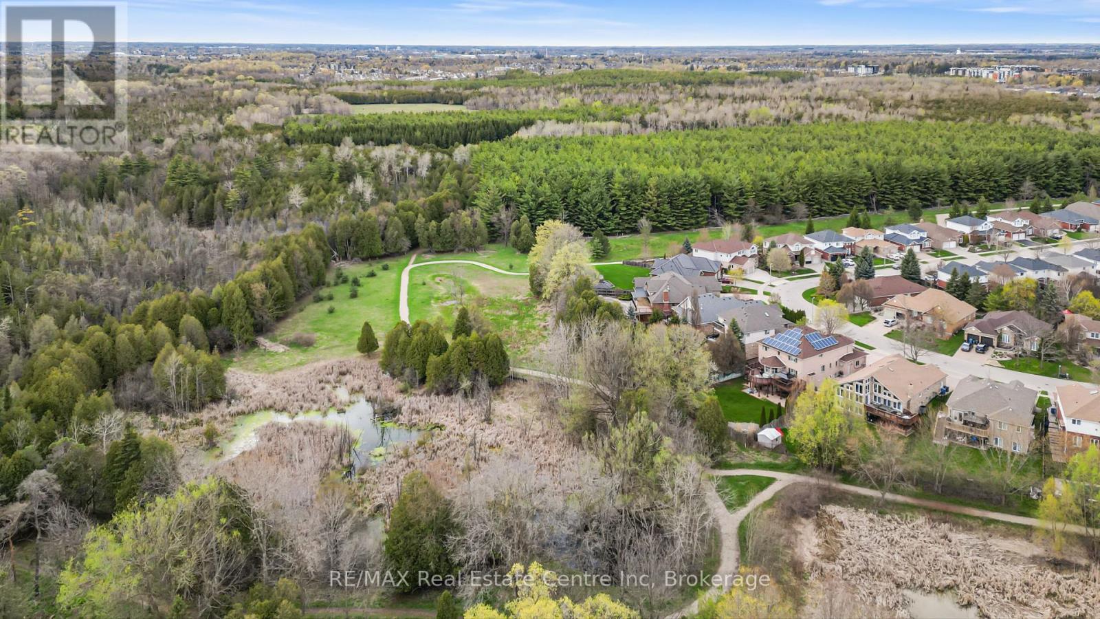 6 JEAN ANDERSON CRESCENT