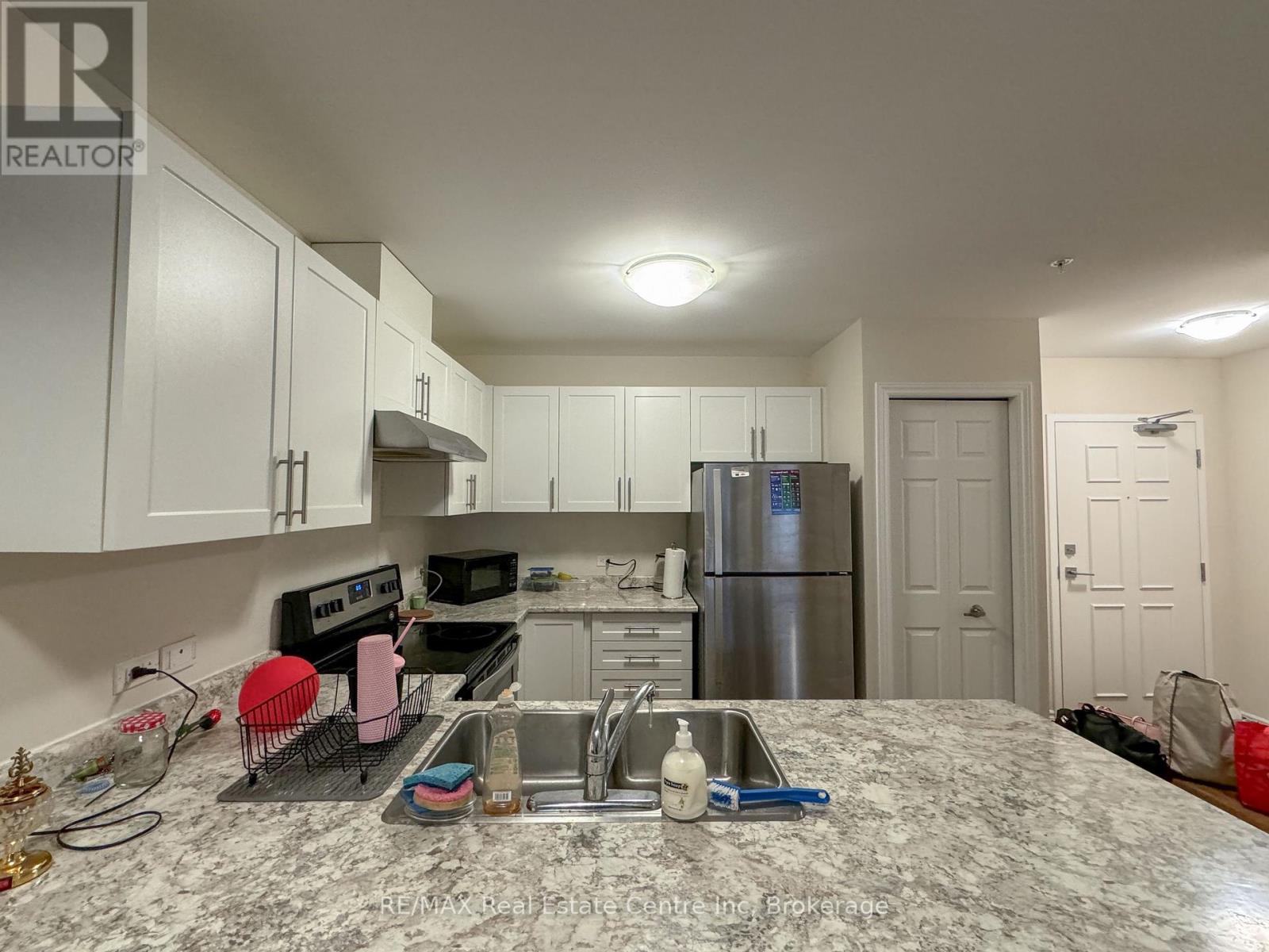 112 - 7 KAY CRESCENT
