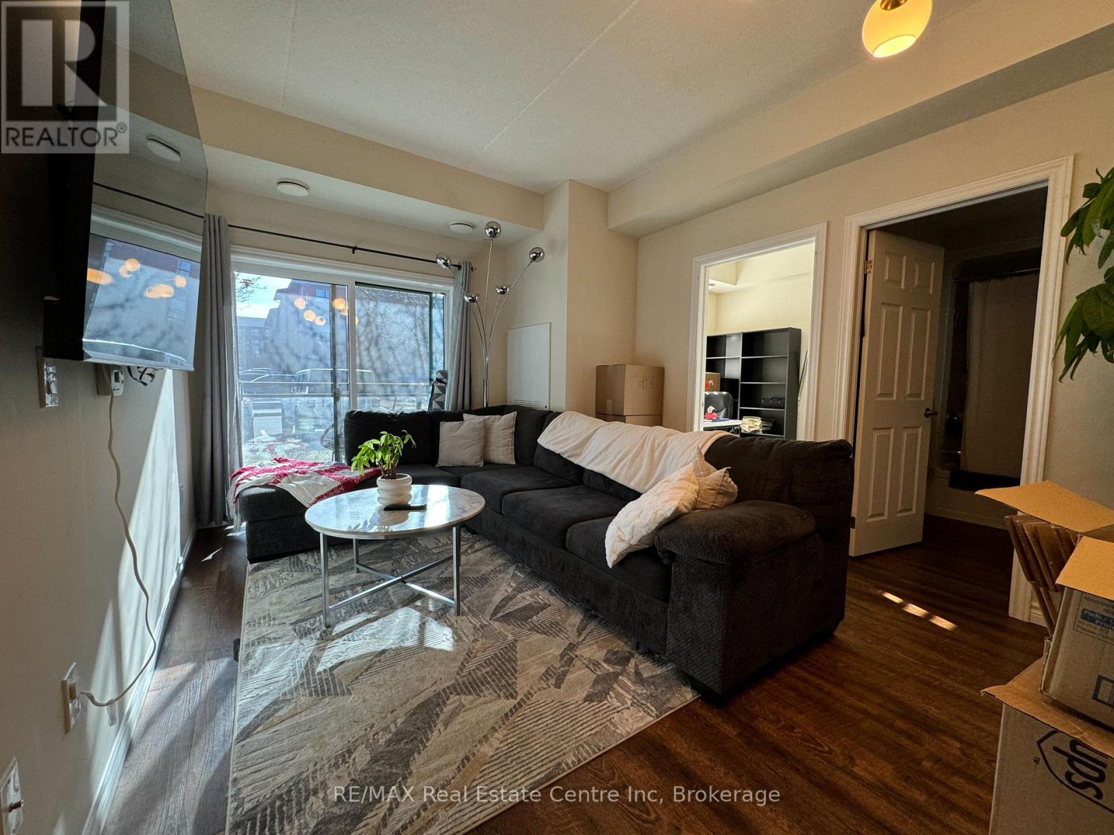 112 - 7 KAY CRESCENT