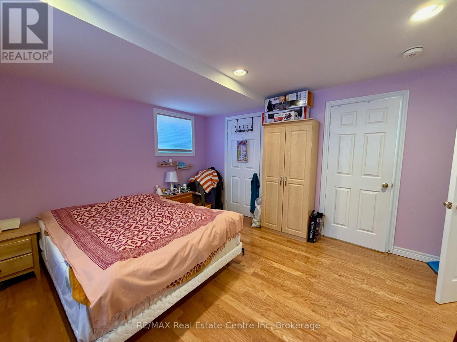 162 CLAIRFIELDS DRIVE W