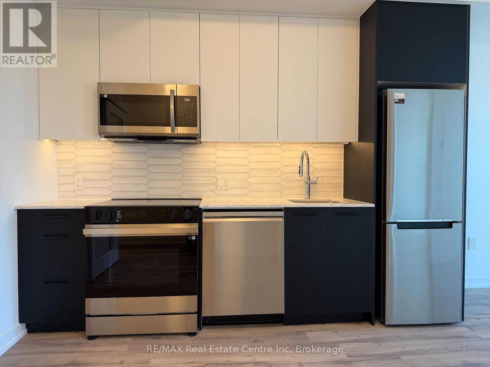 2512 - 30 FRANCIS STREET Unit: 2512