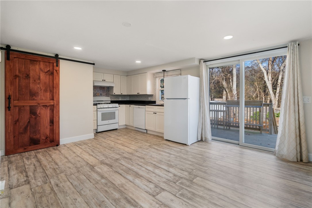 99 Cove Street 101