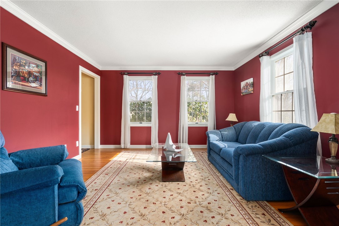 16 Midway Avenue
