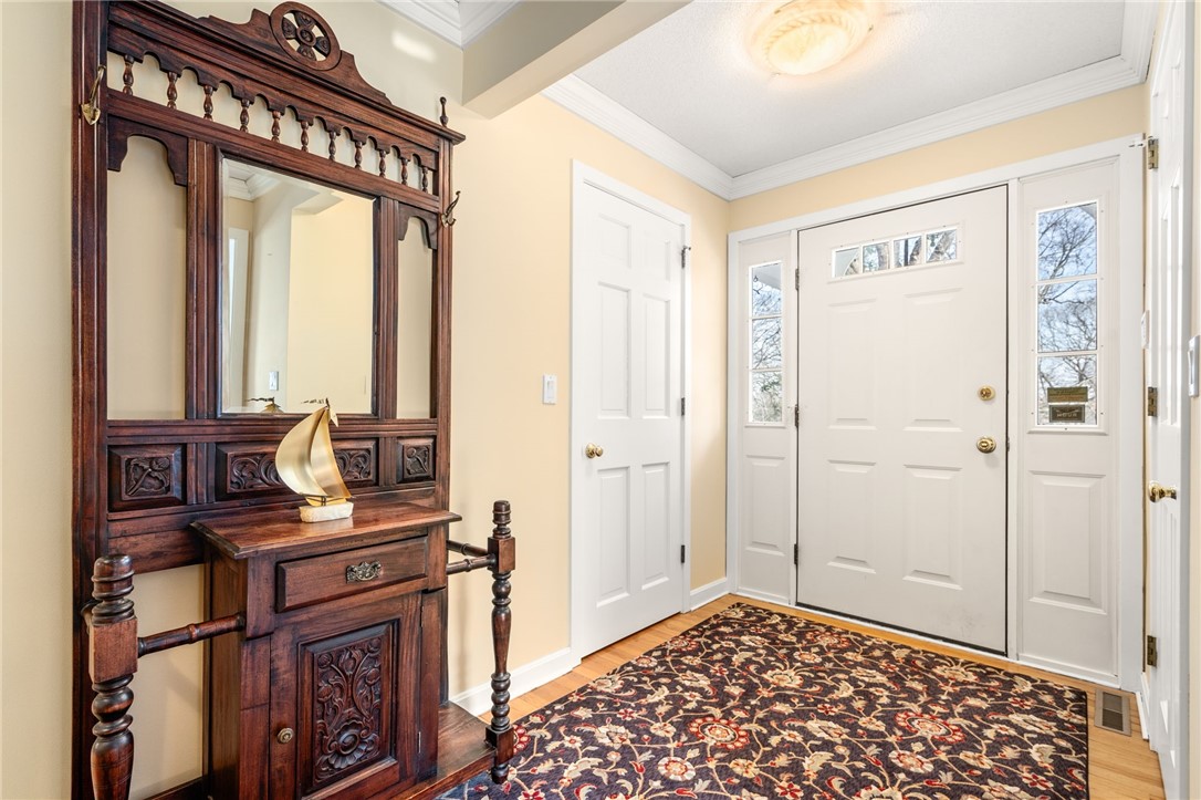 16 Midway Avenue