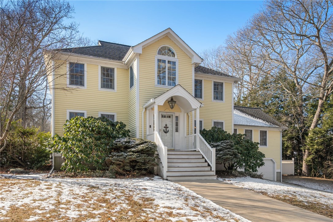 16 Midway Avenue