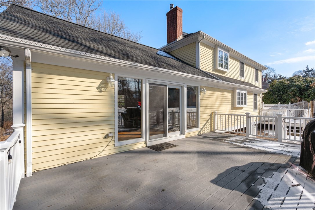 16 Midway Avenue