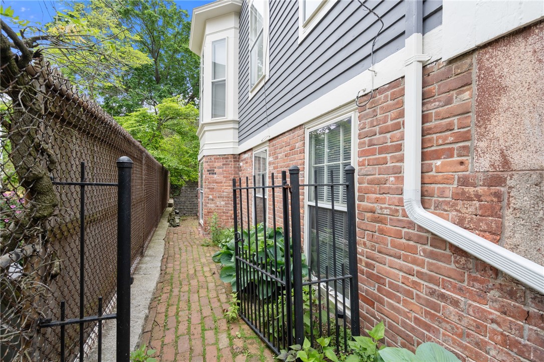22 Halsey Street 1